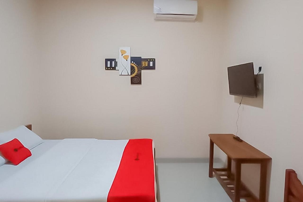 Reddoorz Syariah Near Tugu Lampu Gentur Cianjur Hotel ภายนอก รูปภาพ
