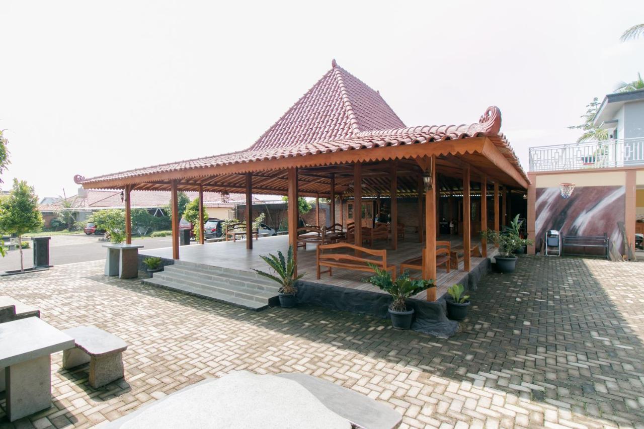 Reddoorz Syariah Near Tugu Lampu Gentur Cianjur Hotel ภายนอก รูปภาพ